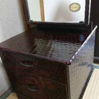 鏡台(鎌倉彫り)