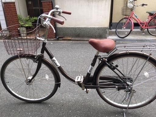 無料配達地域あり、税込10,800円、26インチ、ブラウン、きれいなオートライト付きママチャリです。自転車出張修理店グッドサイクルが出品