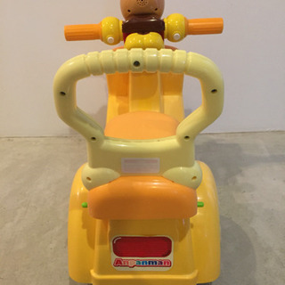 アンパンマン スクーターの画像
