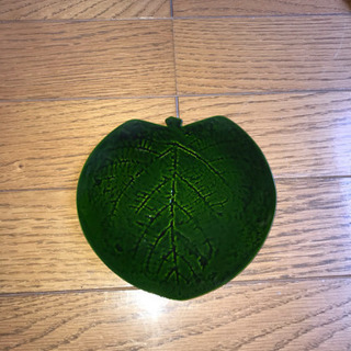 お茶菓子皿の画像