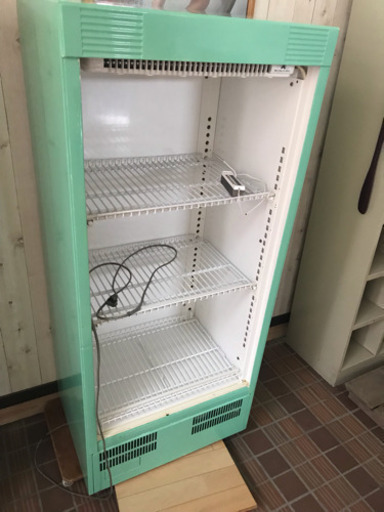 業務用の冷蔵庫