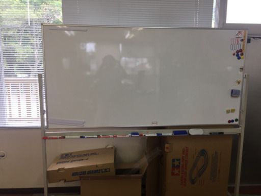 再度最終値下げ！両面ホワイトボード （備品セット）