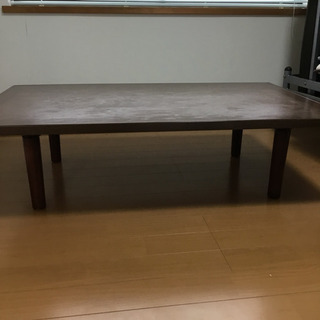 レトロな机の画像