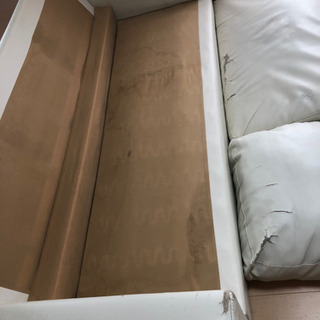 3人掛けソファー  オットマン、クッション付きの画像