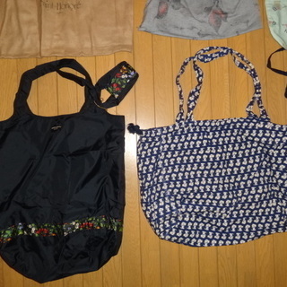 取引中　袋・ポーチ等　無料の画像