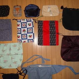 取引中　袋・ポーチ等　無料の画像