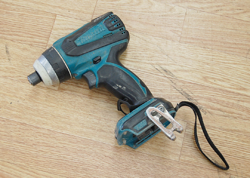 マキタ TP141D 18V 充電式4モードインパクトドライバー 本体のみ グリーン系 makita ☆ PayPay(ペイペイ)決済可能 ☆ 札幌市 清田区 平岡