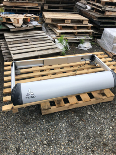 トラック  ハイマウント付きキャリア