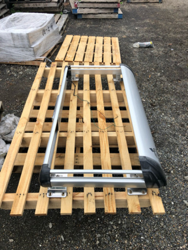 トラック  ハイマウント付きキャリア