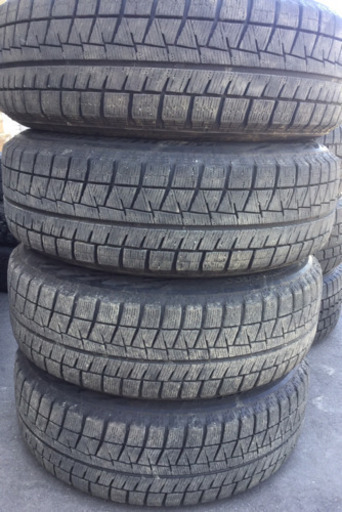 195/65R15 スタッドレスタイヤ 4本セット