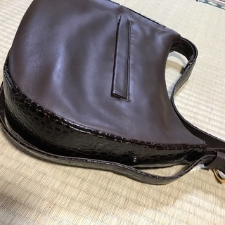 牛革ショルダーバッグ 新品の画像