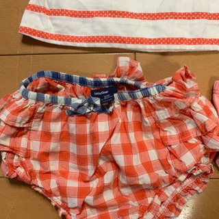 ベビーギャップ 70から80セットの画像