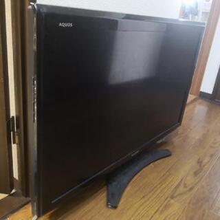 SHARPアクオス40インチ液晶テレビ