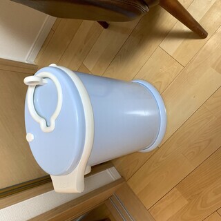 Ubbiおむつペール