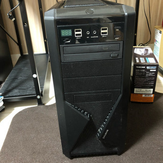 デスクトップパソコン＋23.6インチのディスプレイ