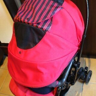 コンビ ベビーカー(メチャカルハンディ オート4キャス)の画像