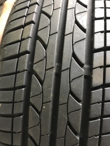 タイヤ売ります