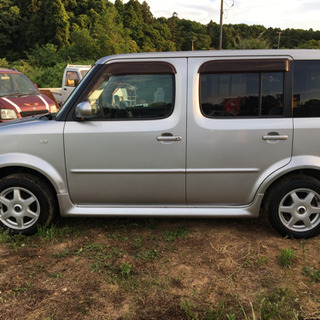 日産 キューブ アジャクティブの画像