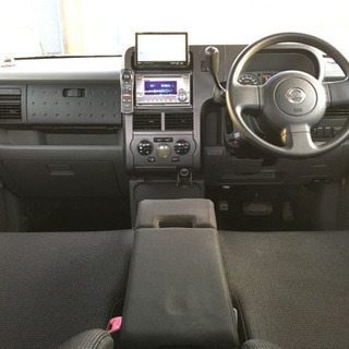 日産 キューブ アジャクティブの画像