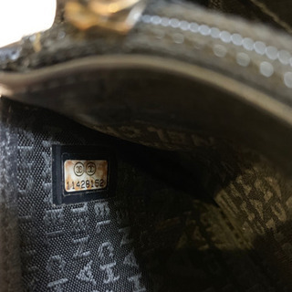 【美品】正規品　CHANEL シャネル カンボンライン長財布の画像
