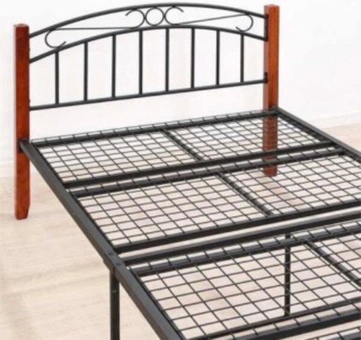 《譲り先決まりました》ニトリ パイプベットフレーム