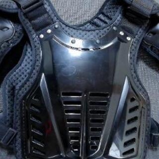 バイクプロテクター　コミネ　胸部プロテクター　新品未使用