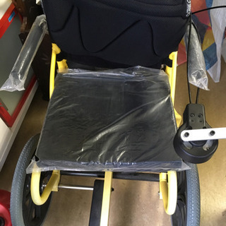リハビリ用足こぎ車椅子