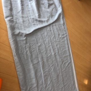 カーテンあげます