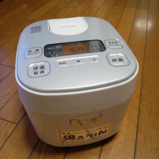 2018年製　炊飯器　5.5合　絶品ご飯