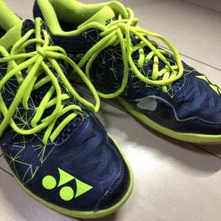 YONEX/ヨネックス SHBA2M-19 バドミントンシューズ パワークッションエアラス  ネイビーブルーの画像