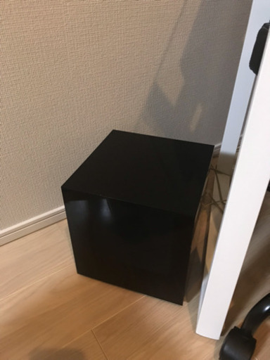 キューブ型間接照明
