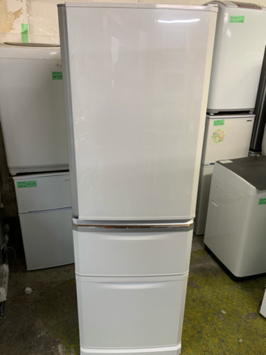 冷蔵庫 三菱 ファミリーサイズ 3ドア 370L 家族用 MR-C37T-W 2012年 製氷OK 川崎区 SG