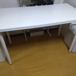 Ikeaテーブル LINNMON リンモン 幅120㎝奥行60cm高さ74cmの画像