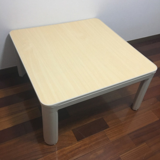 こたつテーブル