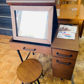 【展示品☆美品】ドレッサーデスク チェアセット コンセント付き