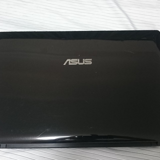 ASUS K53U ノートパソコンの画像