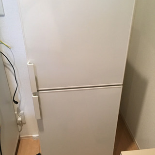 冷蔵庫、差し上げます。