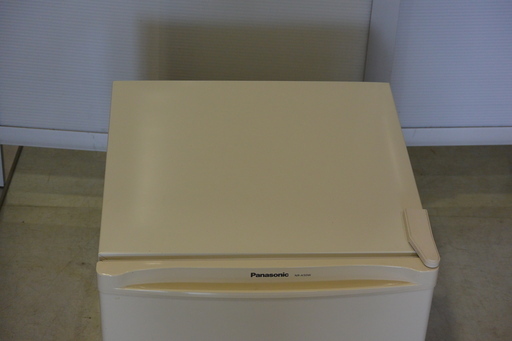 Panasonic ノンフロン冷蔵庫 NR-A50W-W形 2014年製