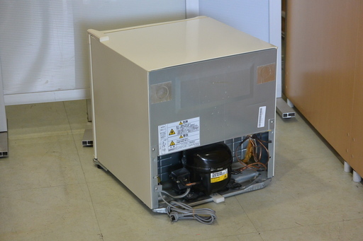 Panasonic ノンフロン冷蔵庫 NR-A50W-W形 2014年製