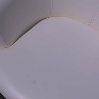 回転式チェア 椅子 イス 白 中古の画像
