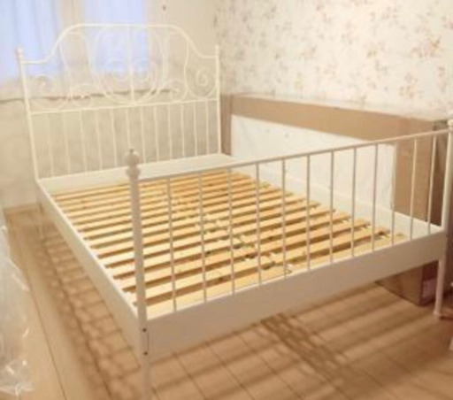 イケヤ   ダブルベッド