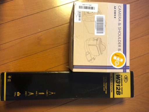 4Kビデオカメラ 三脚付き