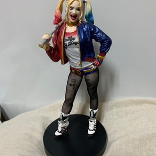 お値下げ！ハーレークインのフィギュアの画像