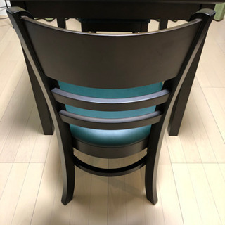 お値下げ中‼︎【美品】高級椅子 2人掛けダイニングセットの画像