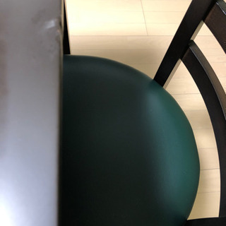 お値下げ中‼︎【美品】高級椅子 2人掛けダイニングセットの画像