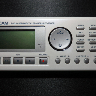 TASCAM LR-10 (Instrumental Trainer/Recorder)の画像