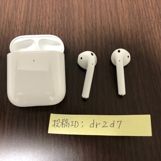 Apple AirPods ワイヤレス充電ケース（第２世代）
