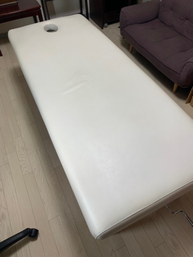 マッサージ用施術ベッド