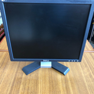 17インチ  PCモニター  Dell その1