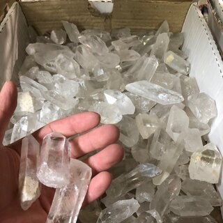 【全国対応可！お子様に大人気！】フリーマーケット、各種イベントで水晶・化石発掘体験＆物販イベントを行いませんか？ - その他